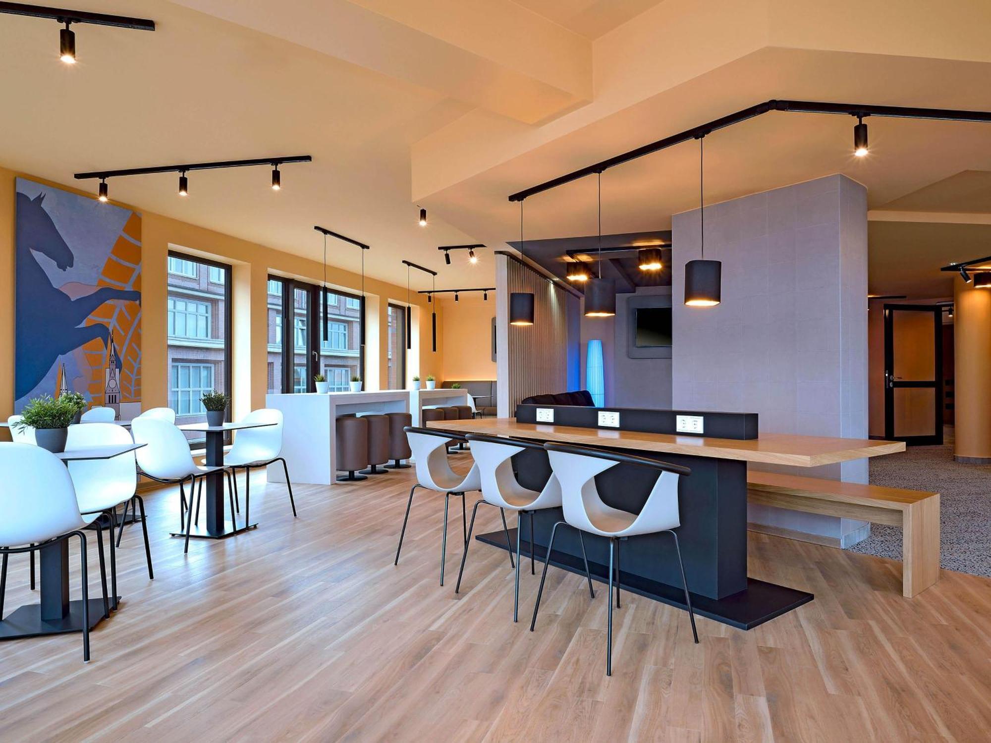 B&B Hotel Hannover-City Bagian luar foto