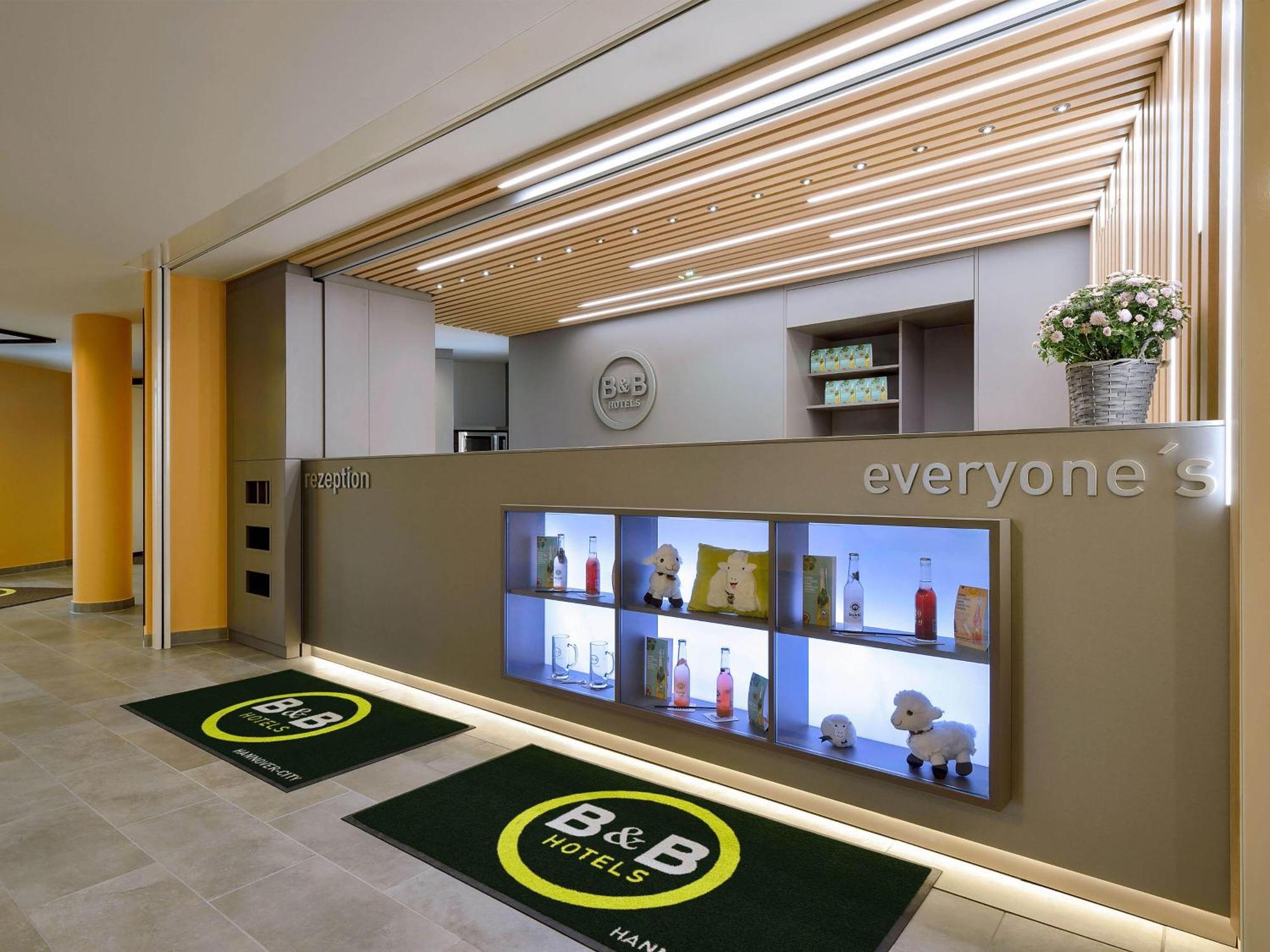 B&B Hotel Hannover-City Bagian luar foto